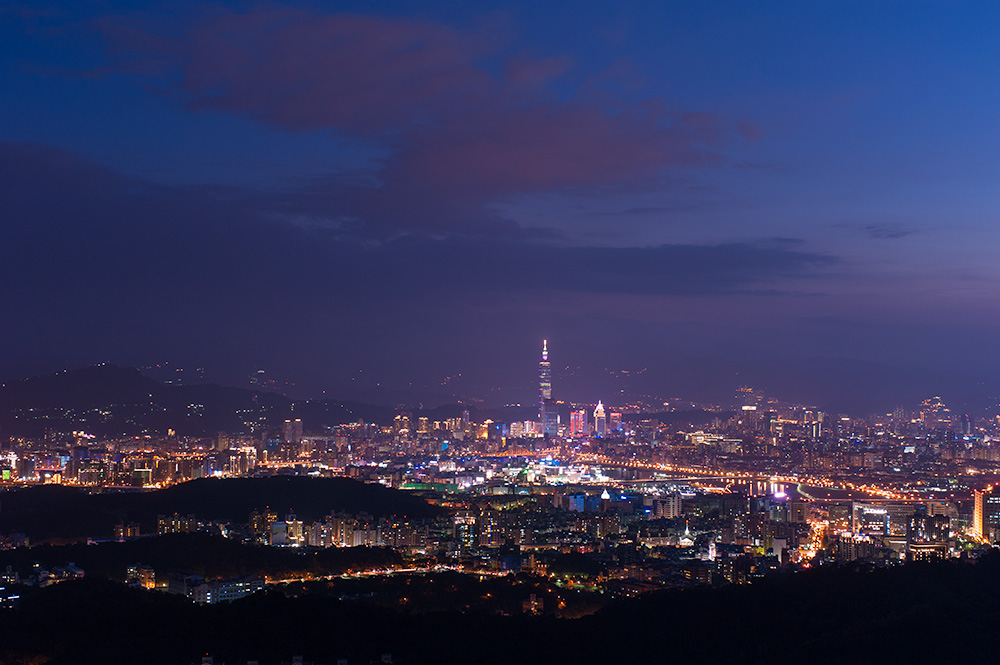 Gate of Bishanyan Temple