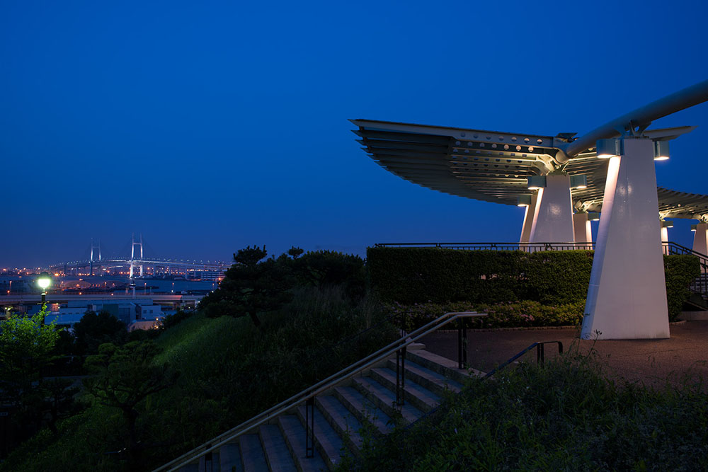 Minato-no-mieru-oka Park (Hill Park with the view of the port)