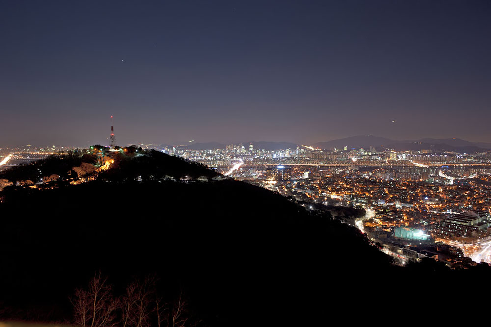 N Seoul Tower Roof terrace