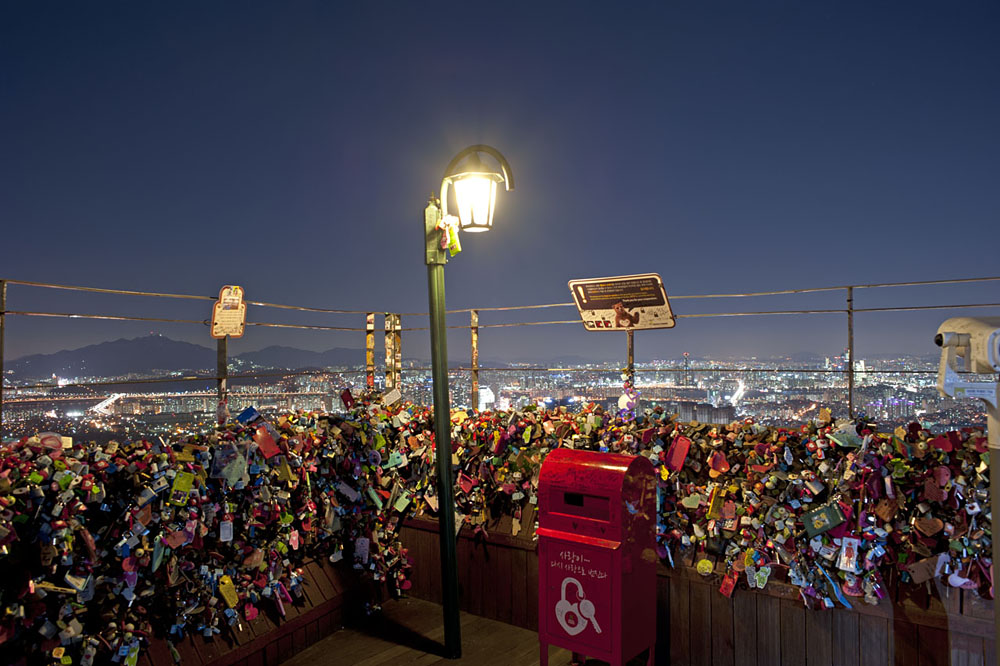 N Seoul Tower Roof terrace